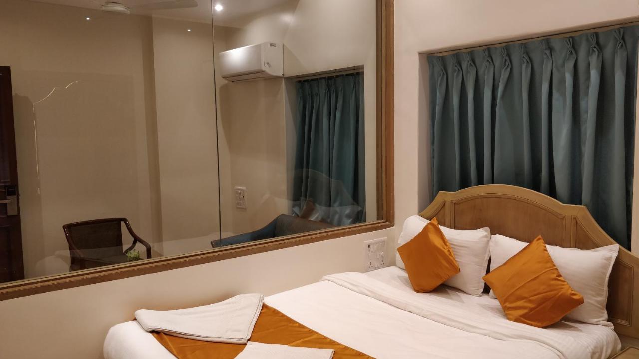 Hotel Sagar Mumbai Exterior foto
